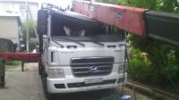 Барнаульский крановщик уронил стрелу с грузом на собственную кабину