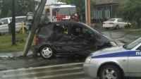 Водитель Mercedes избавил барнаульский перекресток от светофора