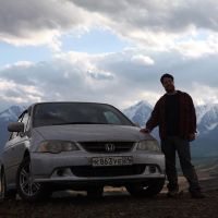 «Веселый молочник» Джастас Уолкер объявил старт коммерческого проекта на Алтае