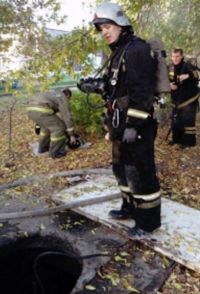 Двое мужчин погибли во время пожара в барнаульском тепловом коллекторе