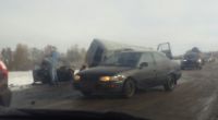 На алтайской трассе в лобовом ДТП с иномаркой перевернулся «УАЗ»