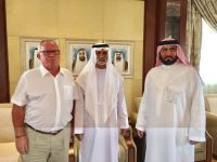 Арабский шейх устроил в своем дворце званый обед на 100 персон в честь главы Республики Алтай