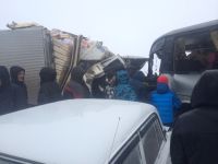 Более 10 транспортных средств в метель стали участниками страшного ДТП на Алтае