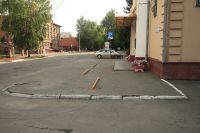 Барнаульские «слуги народа» могут получить «Стеклянный болт» от известного российского блогера