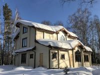 Первый из трех корпусов гостиничного комплекса в «Белокурихе-2»