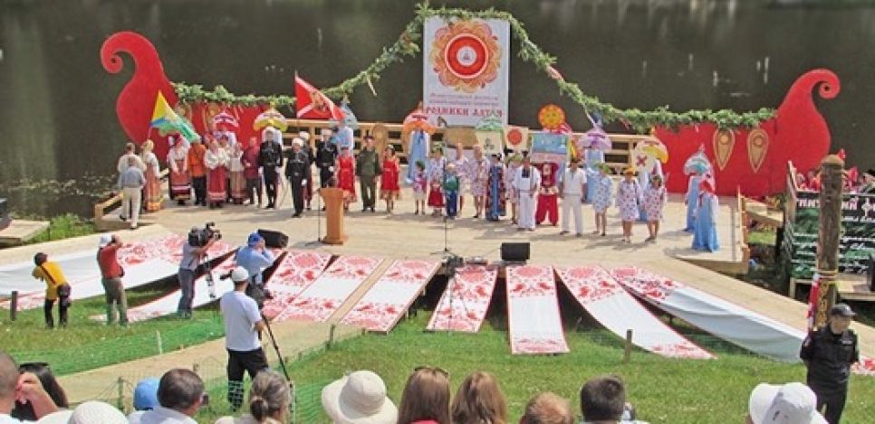«Ростелеком» поддержал этнографический фестиваль «Родники Алтая»