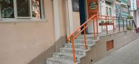 Вход в «Заправку» не доставил эстетического удовольствия главе администрации Октябрьского района