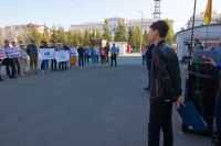 Митингующие пытались «докричаться» до случайных прохожих