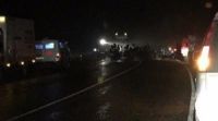 Спасатели борются за жизнь водителя