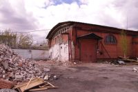 Еще до начала работ от всего советского было решено избавиться