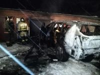 Спасатели на месте взрыва