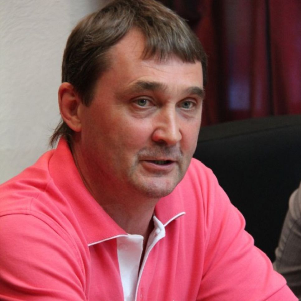 «Рано или поздно к этому придем»: алтайские эксперты о профессиональном спорте без государства