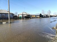 Вода отступает от Тальменки медленно