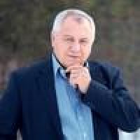 «Надоело фестивалить»: культурные «воротилы» с Алтая о формате Шукшинских чтений