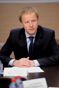 Владимир Путин принял отставку губернатора Алтайского края Александра Карлина и назначил временно исполняющего обязанности