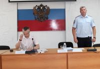 Адрея Смирнова представляют коллективу