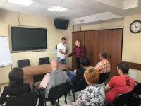 Борис Князев представляет коллективу нового руководителя