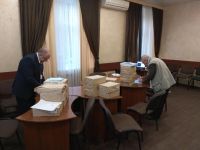 Подсчет голосов начался в 20:00