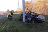 На месте аварии работает полиция