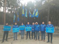 «Жириновцы» вышли с лозунгами