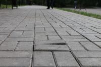 Плитка плывет