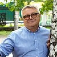 «Человек с желто-зеленым пакетом»: коренные и «понаехавшие» барнаульцы высказались о типизации своего образа