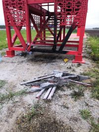 Разгореться огонь не успел