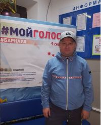 Алексей Каретников