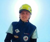 Александр Новосельцев