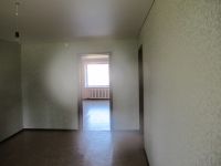 Правда, внутри выглядит приличнее, чем снаружи