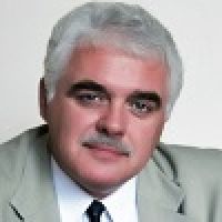 «Давайте инвестировать в свою молодежь»: преподаватели и выпускники алтайских вузов рассудили студенческую миграцию в регион