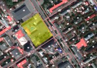 Забор спорткомплекса придется подвинуть