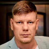 Денис Ивлев