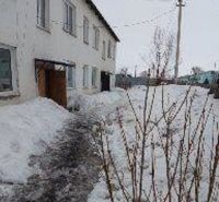 Зимой дом утопал в снегу