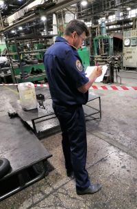 На месте трагедии работают следователи