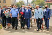 Маски на открытие сквера десантников взяли не все