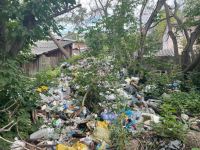 Чиновники не увидели на этом месте свалку