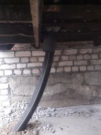 Дефицита в электричестве якобы не было: его могли «качать» прямо через забор