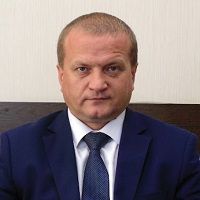 «Боимся вакцины, но не боимся лекарств»: алтайские медики поддержали прививки для несовершеннолетних и подготовились к борьбе с новым штаммом коронавируса