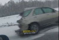 От иномарки оторвало часть