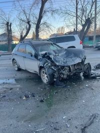 Автомобили получили сильные повреждения