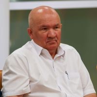 «Вы не будете похожи на бомжа»: алтайский бизнес, власти и общественники покопались в раздельном сборе мусора