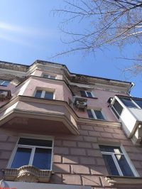 Осыпавшийся фасад