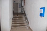 Так новый пандус крепится к стене