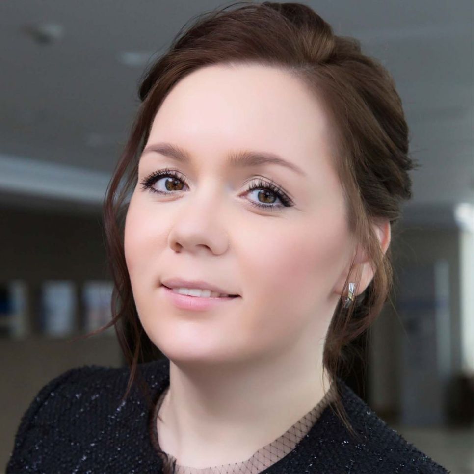 «Неприкрытая и благовидная пошлость»: где проходит грань между искусством и оскорблением?