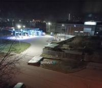 Один из упавших рекламных щитов