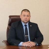 «Необязательно танцы на столах»: бизнес и власти в Алтайском крае оценили идею отказа от новогодних корпоративов