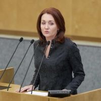 «Не каждая готова взять на себя ответственность»: представительницы алтайской политики порассуждали о конкуренции с мужчинами