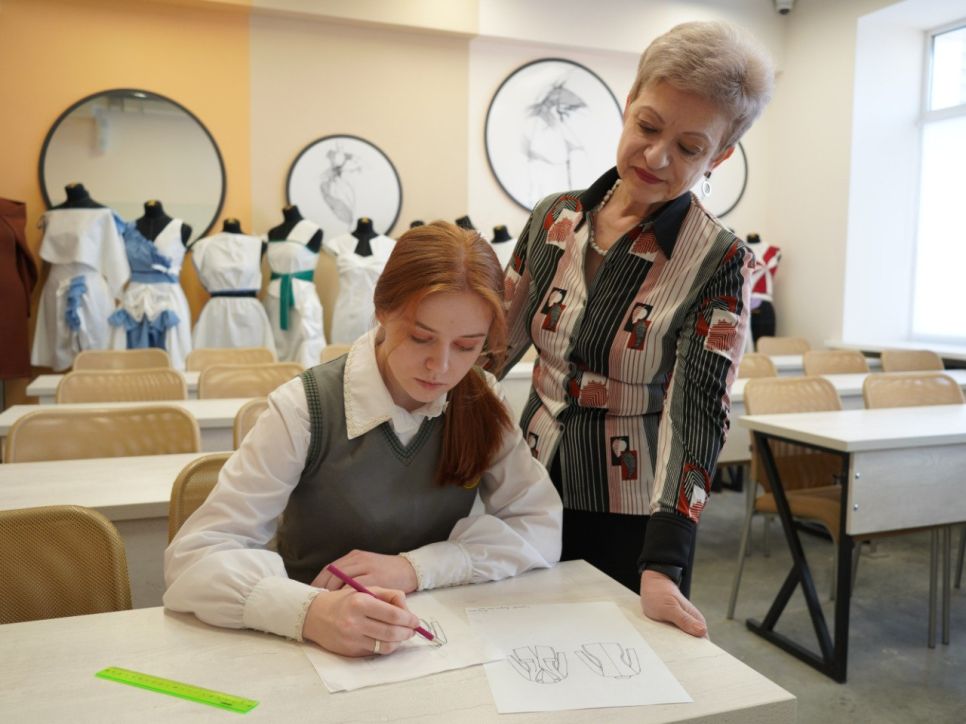 Лаборатория моделирования и художественного оформления одежды