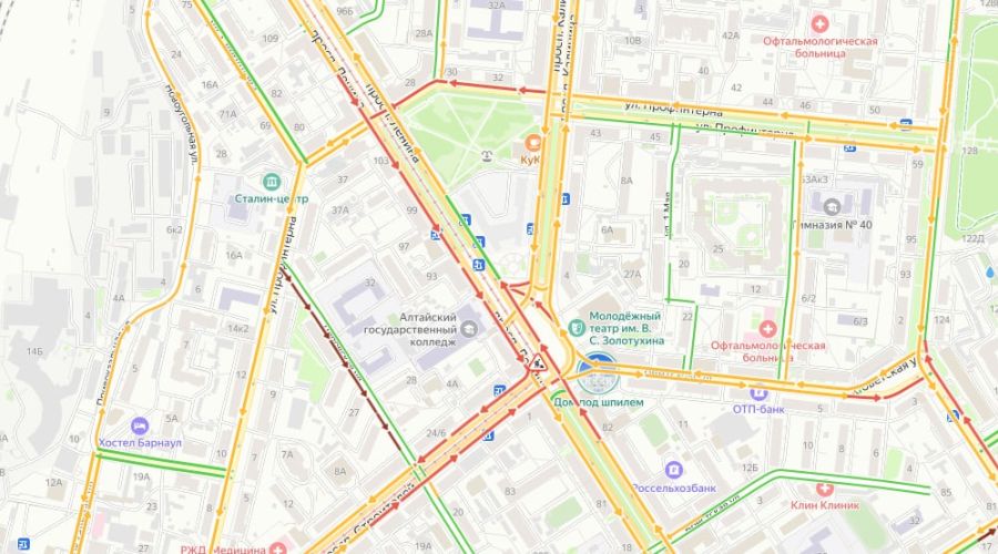 Пробки на проспекте Ленина и на проспекте Строителей